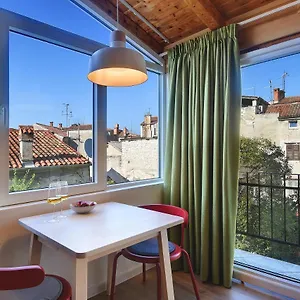 Forum 2 Apartament